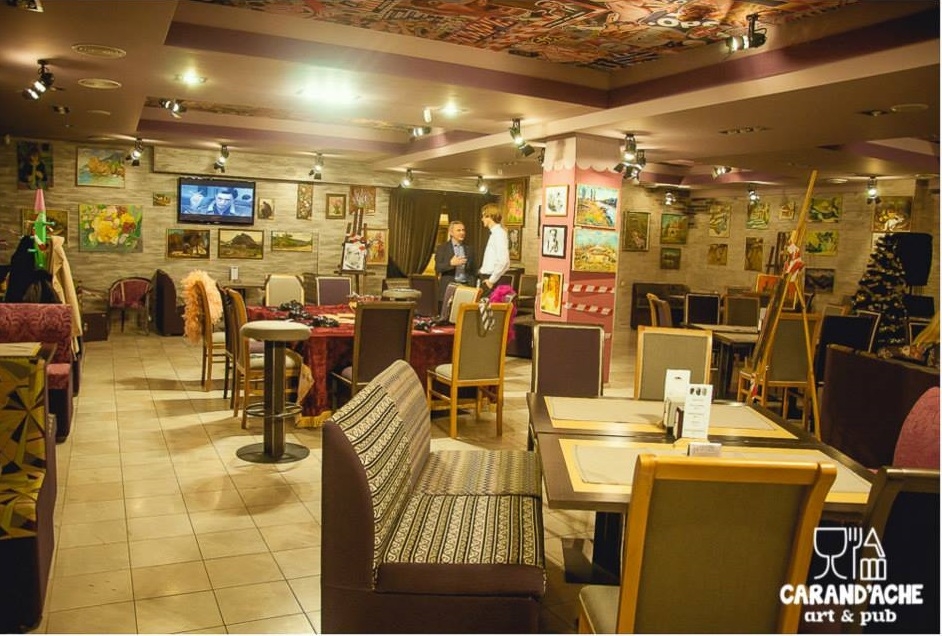 «cArAnd'Ache Art & Pub»