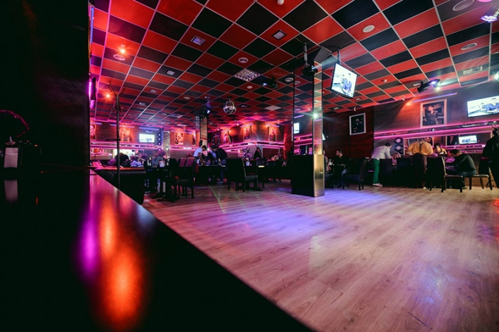 Кафе Клуб Караоке «Cheeese Cafe Karaoke»