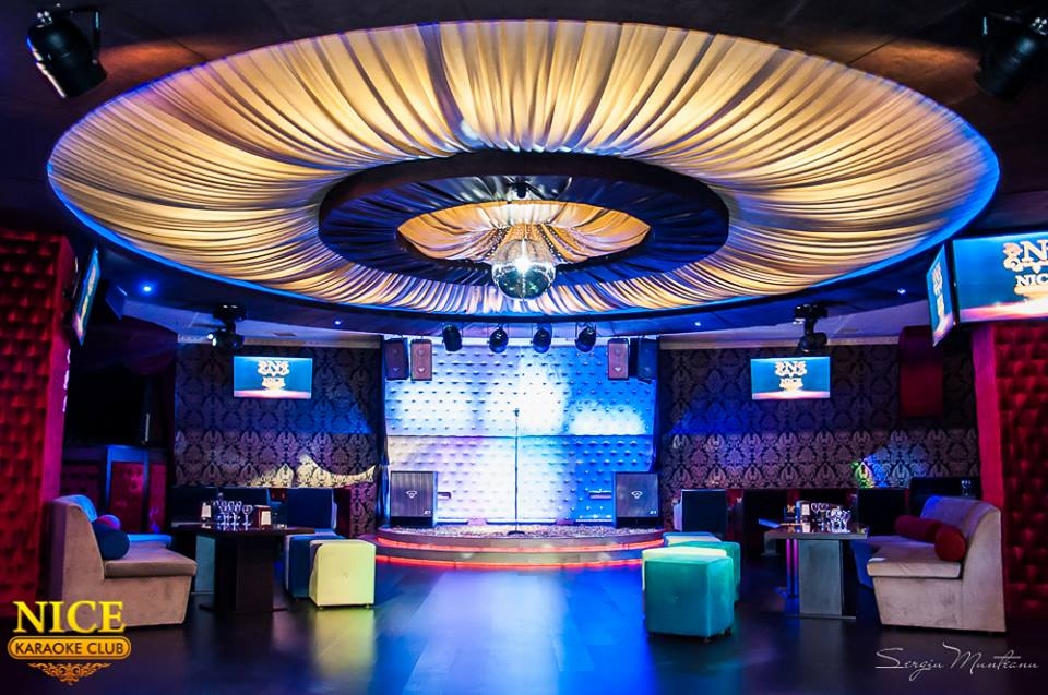 Nice Karaoke-Club