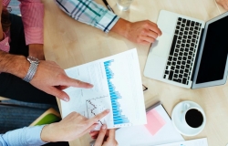 OMNIS- brokerul de asigurări profesionist