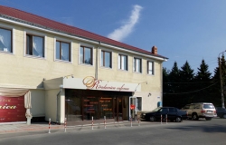 Restaurant «Rîndunica» (v. Stauceni)