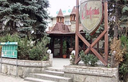 Chateau Lounge Cafe, (St.Mitropolitul G.Banulescu-Bodoni,8/1)