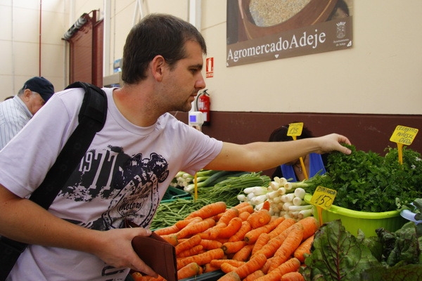 În capitală este dat startul iarmaroacelor agricole