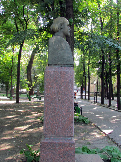 Bust of Alexei Mateevici