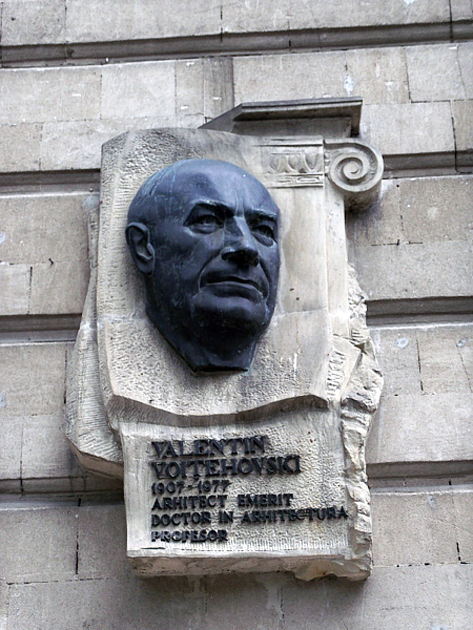 Monumentul lui Valentin Voițehovschi