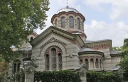 Biserica "Sf. Pantelemon"