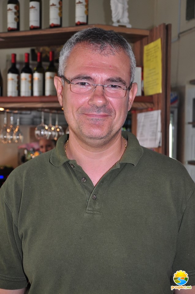 «Opa Greek Cafe»