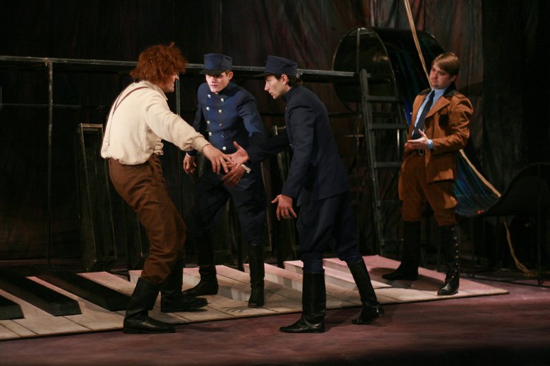 Spectacolul «Opera de trei parale» după B. Brecht