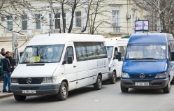 35 de microbuze din capitală nu au trecut revizia tehnică