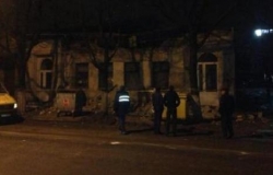 In the center of Chisinau collapsed a house