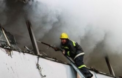В Кодру сгорела крыша жилого дома