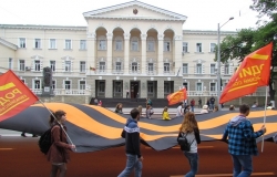 "Георгиевская ленточка" длинной 365 метров была развернута в Кишиневе