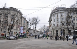 Stalls and billboards will soon disappear from "Stefan cel Mare" Boulevard
