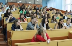 Best Moldovan pupils and students will receive honorary fellowship