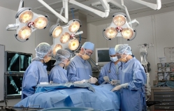 Can Ministry of Health of Moldova protect people against discrimination in hospitals?