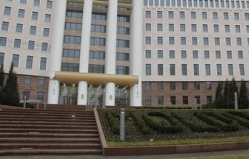 Пасхальные каникулы депутатов затянулись