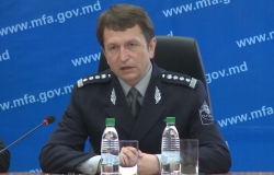 Why were Moldovan citizens with biometric passports returned home at the border?