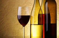 Polonia propune elaborarea unei mărci comune de vin cu Moldova