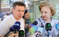 Date preliminare: în turul doi pentru Primăria Chişinău vor lupta Chirtoacă şi Greceanîi
