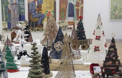 A contest for the most beautiful and original Christmas tree has launched