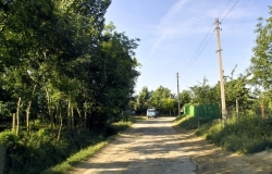 The fate of the church in the village is similar to the story of the temple “La Sagrada Familia” in Barcelona