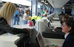 La Aeroport din Chişinău continuă procesul de extindere şi modernizare