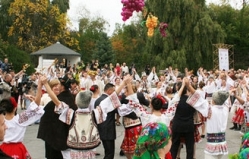 В Кишинёве стартует Фестиваль молодого вина "Тулбурел"