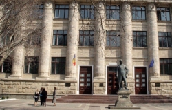 В Молдове был издан "Национальный календарь-2015"