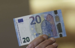 Europa schimba astazi banii, Cum arata noile bancnote