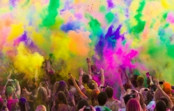 В пятницу в Кишиневе пройдет «битва» на Фестивале красок