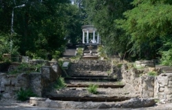 În curînd, o parte din scările de la Valea Morilor, va fi redeschisă