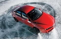 Полиция просит водителей передвигаться по городу со скоростью не выше 50 км/час