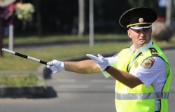 В связи с ограничением движения в Кишиневе 9 мая полиция просит водителей заранее выбирать альтернативные маршруты движения