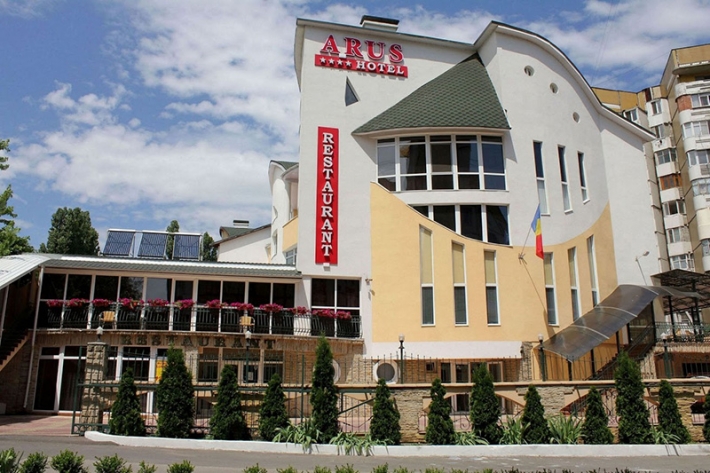 Гостиница «Arus»